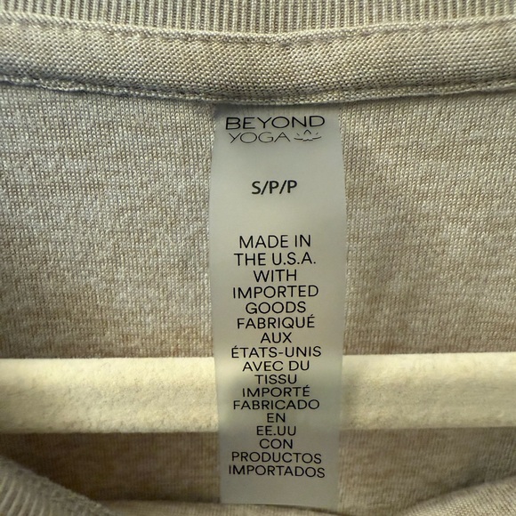 Beyond Yoga Set - Picture 12 of 15